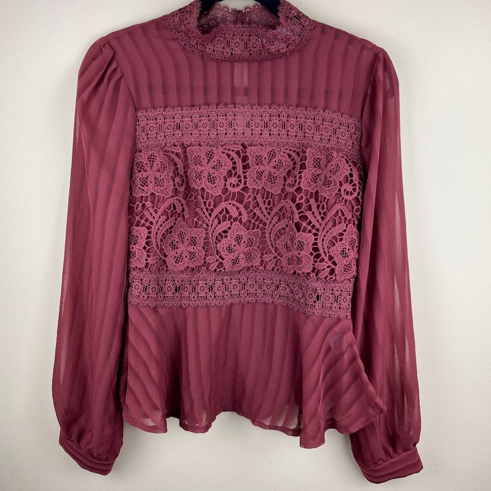 HAUTE MONDE Sheer Lace Inset Mock Neck Peplum L